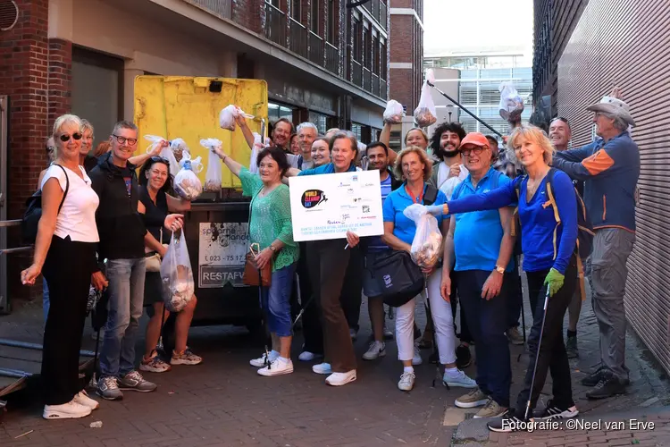 Duizenden peuken en zakken vol afval verzameld tijdens de Kennemer Cleanup Day